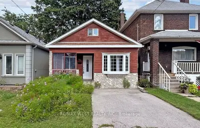 15 Fourteenth Street, Toronto W06, On M8v 3h8