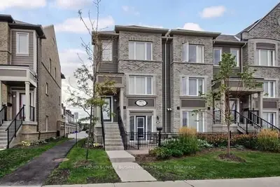 2875 Hazelton Place 15, Mississauga, On L5m 0s4
