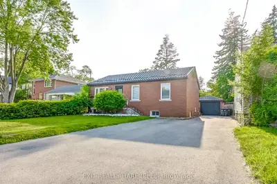 194 Queen Street W, Mississauga, On L5h 1l6
