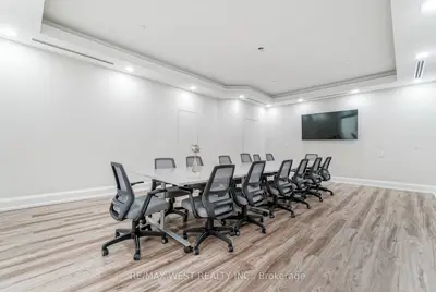 7956 Torbram Road 20 (4), Brampton, On L6t 5a2