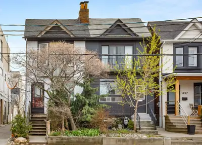 1493 Dupont Street, Toronto W02, On M6p 3s2