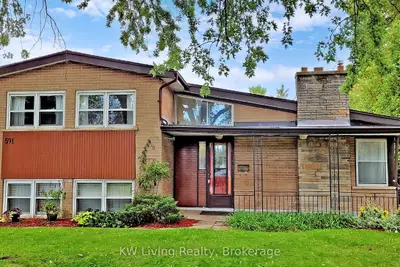 591 Fourth Line, Oakville, On L6l 5b1