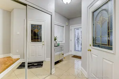 45 Olympia Crescent, Brampton, On L6x 4w2