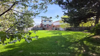 4157 Sandover Court, Mississauga, On L5c 3k8