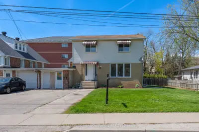82 Maple Avenue, Halton Hills, On L7g 1x7