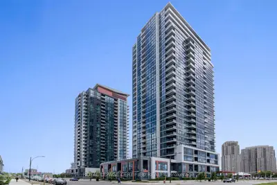 55 Eglinton Avenue W 507, Mississauga, On L5r 0e4