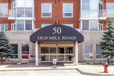 50 Old Mill Road 301, Oakville, On L6j 7w1