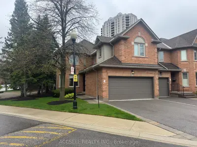 1905 Broad Hollow Gate 13, Mississauga, On L5l 3t4