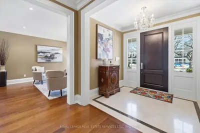 1049 Cedar Grove Boulevard, Oakville, On L6j 2c2