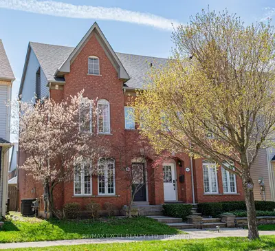 98 Georgian Drive, Oakville, On L6h 6v1