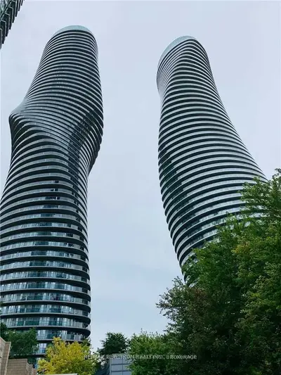 60 Absolute Avenue 706, Mississauga, On L4z 0a9