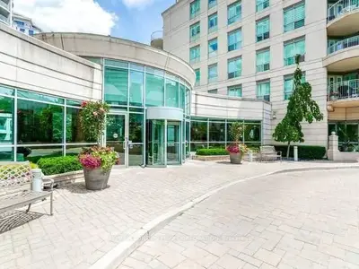 2111 Lake Shore Boulevard W 814, Toronto W06, On M8v 1a1
