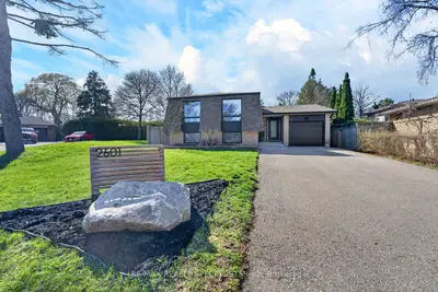 2601 Windjammer Road, Mississauga, On L5l 1h7