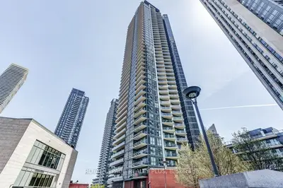 10 Park Lawn Road 524, Toronto W06, On M8v 0h9