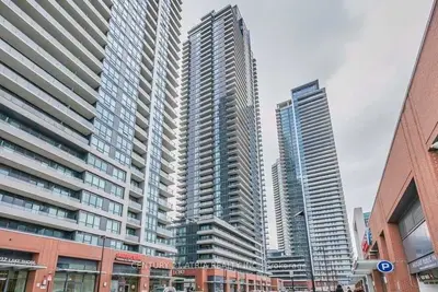 2220 Lake Shore Boulevard W 3505, Toronto W06, On M8y 3h8