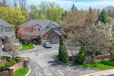 3076 Lakeshore Road W, Oakville, On L6l 1j2