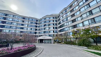 1001 Cedarglen Gate 520, Mississauga, On L5c 4r2