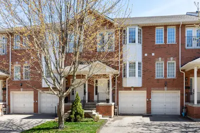1130 Cawthra Road 10, Mississauga, On L5g 4v7