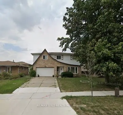 3769 Brandon Gate Drive, Mississauga, On L4t 3n1