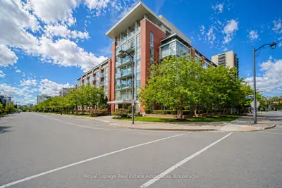 80 Port Street E 107, Mississauga, On L5g 4v6