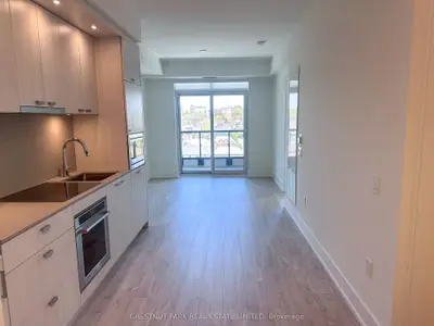 858 Dupont Street 615, Toronto W02, On M6g 0c1