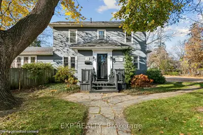 289 Spruce Street, Oakville, On L6j 2g8
