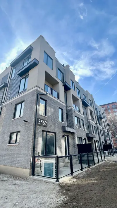 3562 Colonial Drive 14, Mississauga, On L5l 0b9
