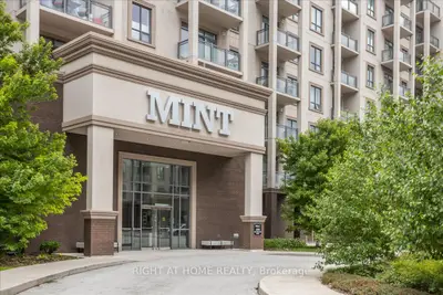 2490 Old Bronte Road 301, Oakville, On L6m 0y5