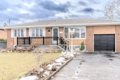 2218 Cliff Road, Mississauga, On L5a 2n9