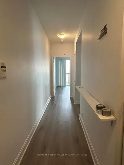 33 Shore Breeze Drive 2310, Toronto W06, On M8v 1a1