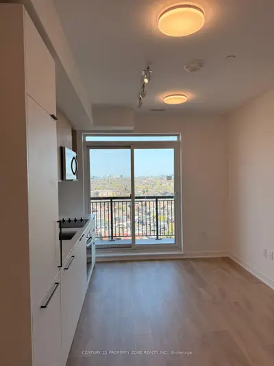 1185 Dupont Street 2206, Toronto W02, On M6h 2a4