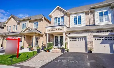 36 Lanark Circle Upper, Brampton, On L6x 5l3