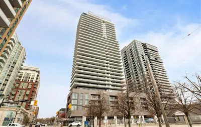 2075 Lakeshore Road 710, Burlington, On L7r 0h3