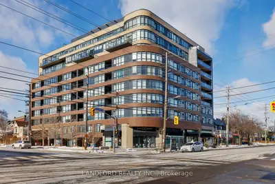 11 Superior Avenue 905, Toronto W06, On M8v 0a7