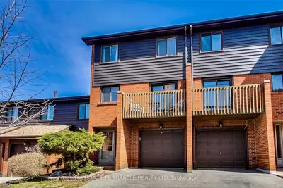 4165 Fieldgate Drive 32, Mississauga, On L4w 2m9