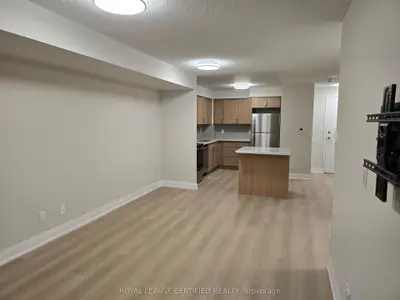 3880 Duke Of York Boulevard 2103, Mississauga, On L5b 4m7