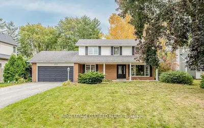 1466 Seagram Avenue, Oakville, On L6l 1x1