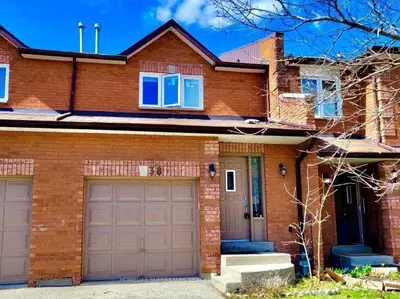 550 Steddick Court 38, Mississauga, On L5r 3s8