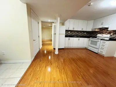 3336 Raindance Crescent Bsmt, Mississauga, On L5n 8l8