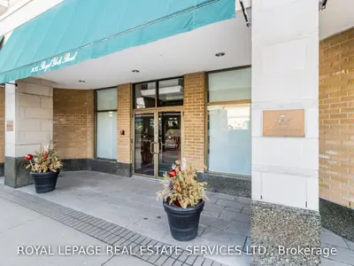 935 Royal York Road 305, Toronto W07, On M8y 4h1