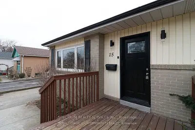 15 Golding Avenue, Brampton, On L6w 1m5