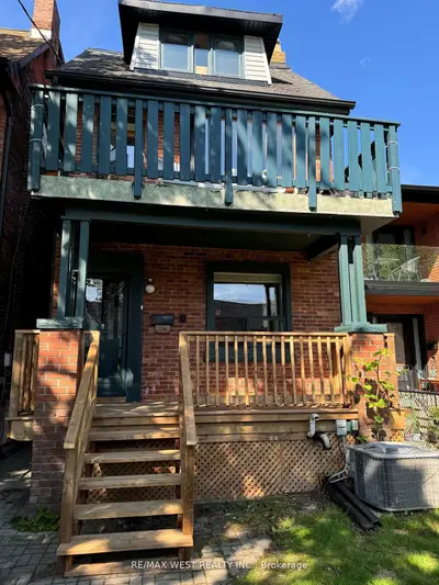 734 Indian Road Main Fl, Toronto W02, On M6p 2e3