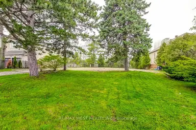 Part Lot 1 Fairview Road W, Mississauga, On L5b 1k7