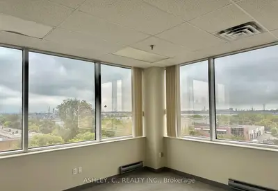 918 Dundas Street E 400, Mississauga, On L4y 4h9