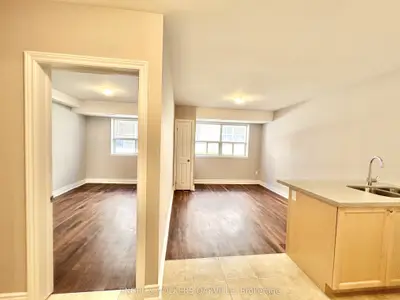 9 Thirty Third Street 106, Toronto, On M8w 3g7