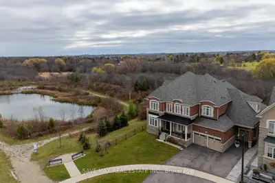 16 Layton Street, Brampton, On L6p 4h4