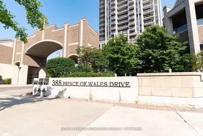 388 Prince Of Wales Drive 2506, Mississauga, On L5b 0a1