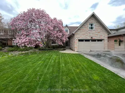 155 Cheverie Street, Oakville, On L6j 6c3