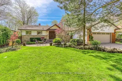 3640 Burnbrae Drive, Mississauga, On L5c 2n7