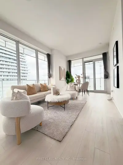3900 Confederation Parkway 4204, Mississauga, On L5b 0m3